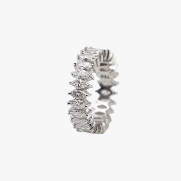 Aliança Inteira Diamantes em  Ouro Branco 18K