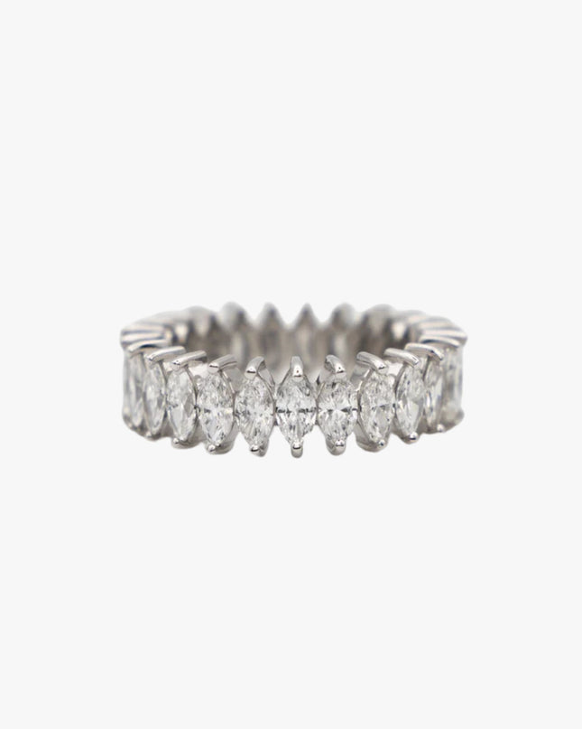 Aliança Inteira Diamantes em  Ouro Branco 18K