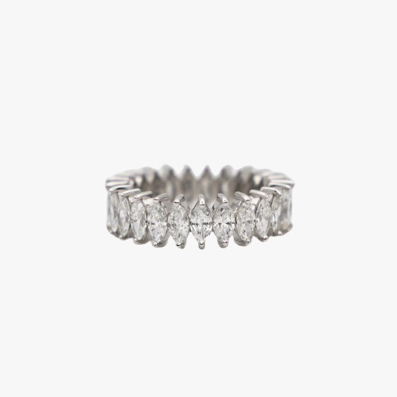 Aliança Inteira Diamantes em  Ouro Branco 18K