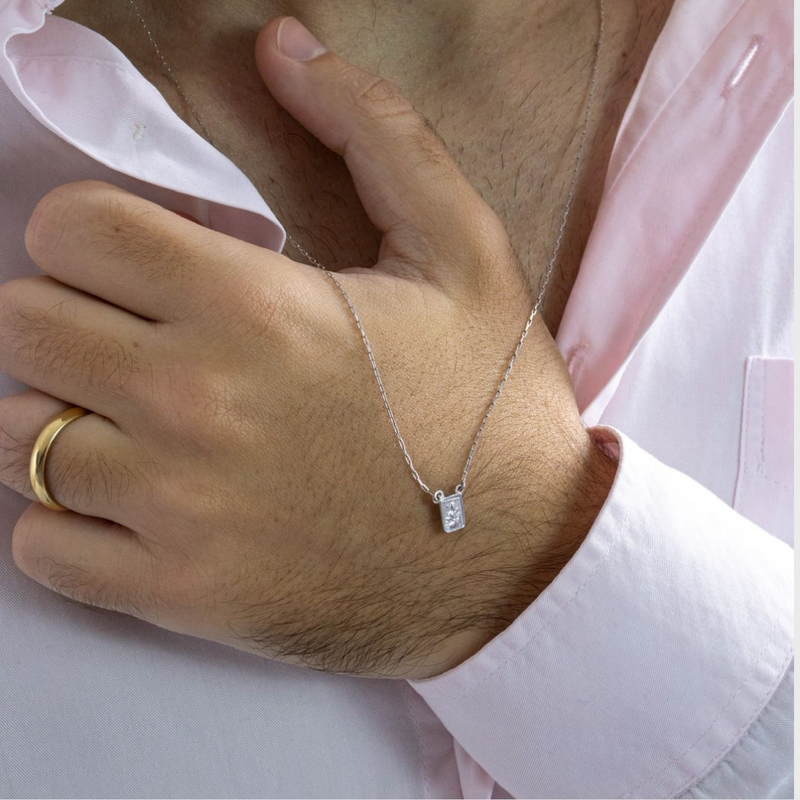 Escapulário Masculino em Ouro Branco 18K de 60cm