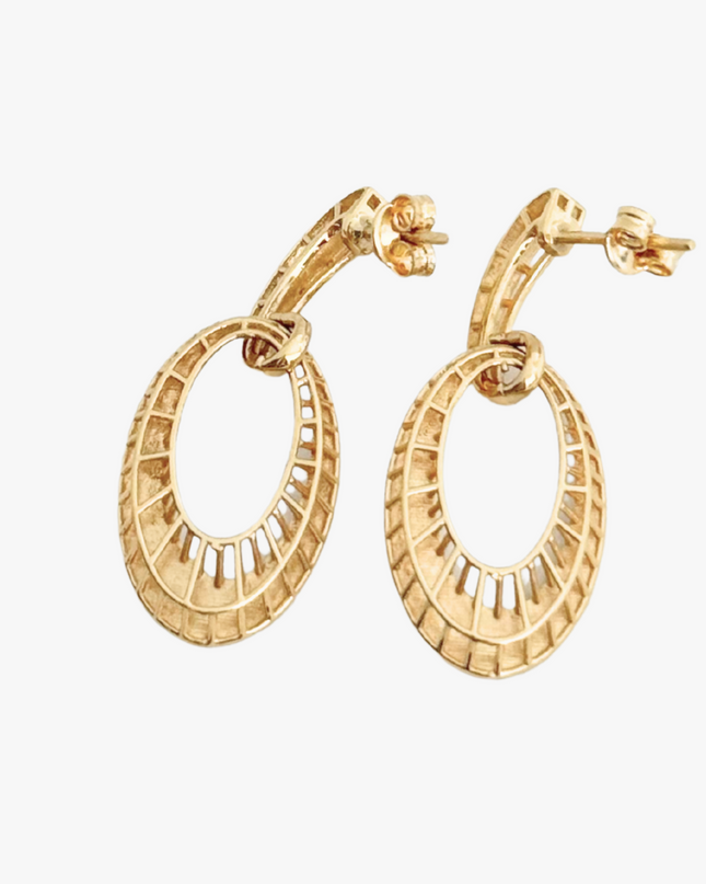 Brinco com Argola em Ouro Amarelo 18K