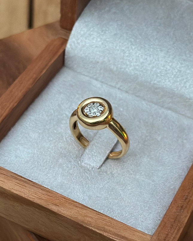 Anel Ponto de Luz em Diamantes