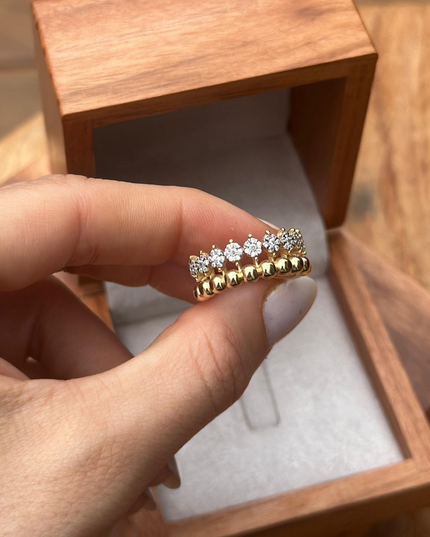 Anel Toque de Luz Coroa em Diamantes