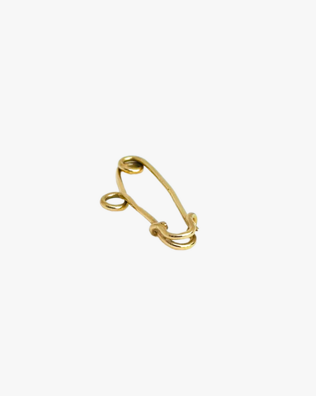 Alfinete Adulto Curvado em Ouro Amarelo 18K