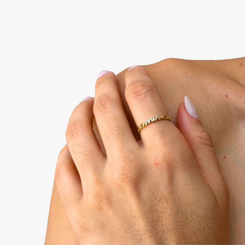 Anel Amor em Ouro Amerelo 18K