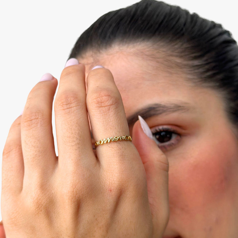 Anel Amor em Ouro Amerelo 18K