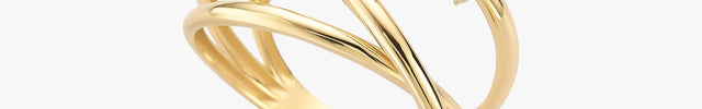 Anel com Diamantes em Ouro Amarelo 18K