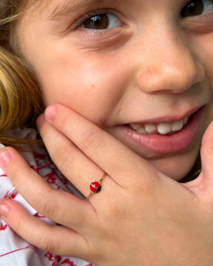 Anel Infantil Joaninha em  Ouro Amarelo 18K