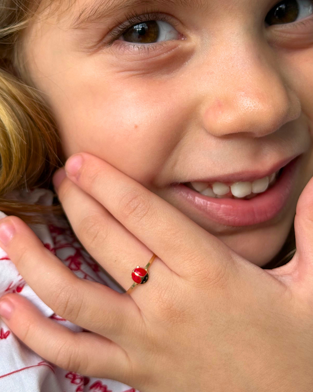Anel Infantil Joaninha em  Ouro Amarelo 18K