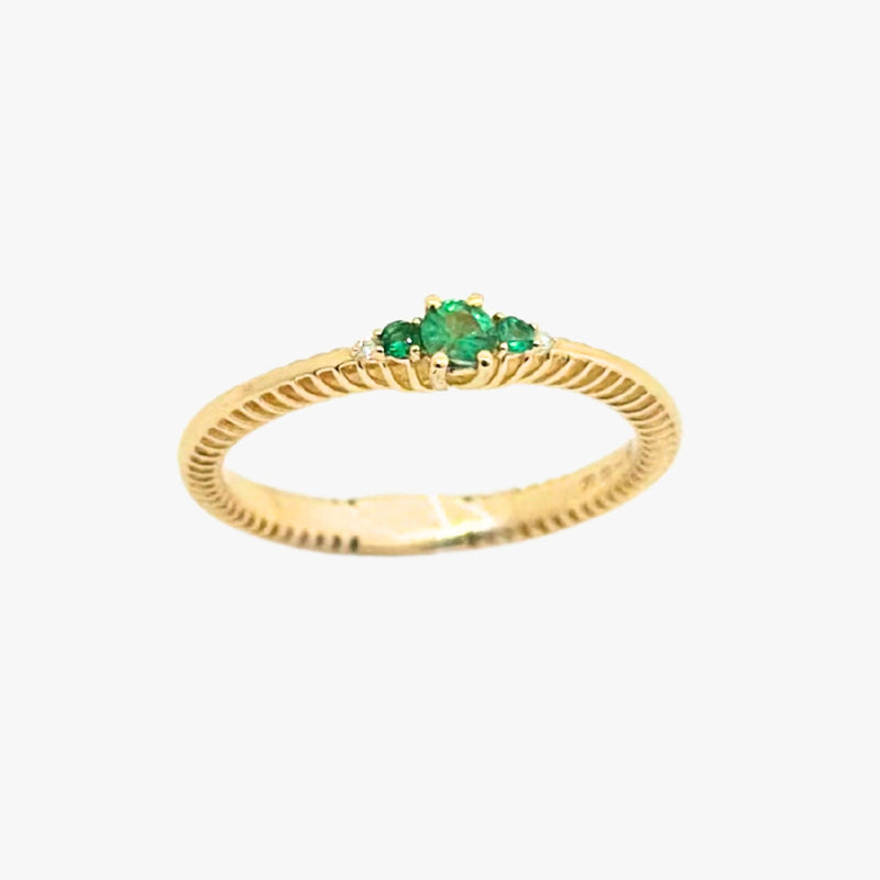 Anel de Esmeralda com Diamante