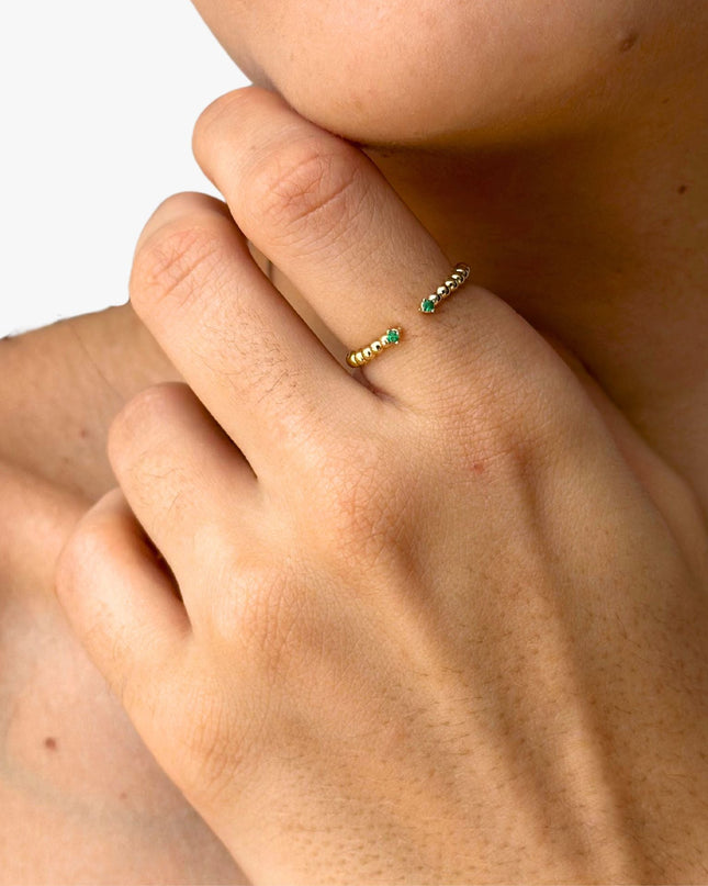 Anel de Esmeralda em Ouro Amarelo 18K