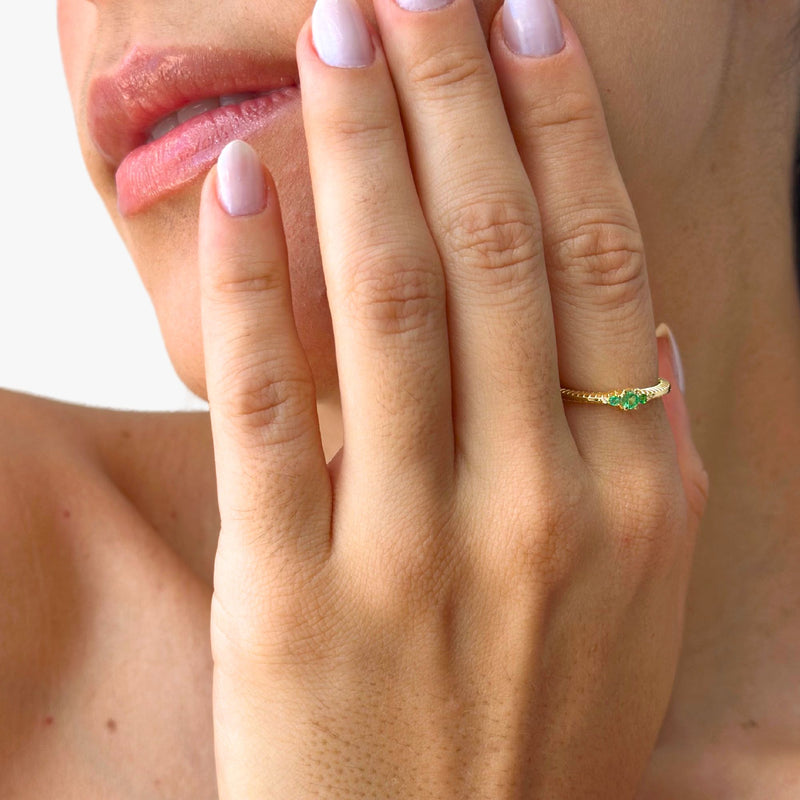 Anel de Esmeralda com Diamante