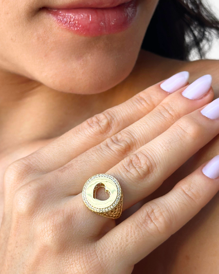 Anel Coração Brilhoso em Ouro  Amarelo 18K