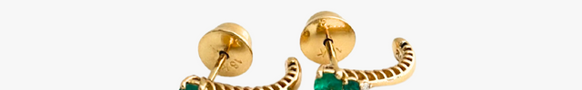 Brinco de Esmeralda com  Diamante em Ouro Amarelo 18k