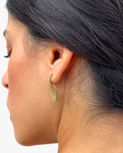 Brinco com Argola em Ouro Amarelo 18K