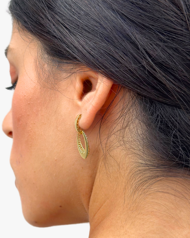 Brinco com Argola em Ouro Amarelo 18K