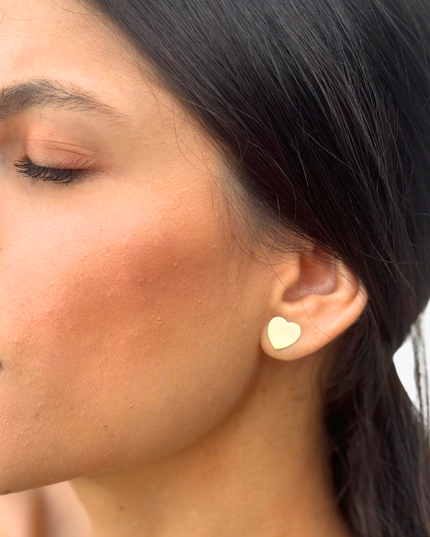 Brinco Coração Preenchido em Ouro  Amarelo 18K