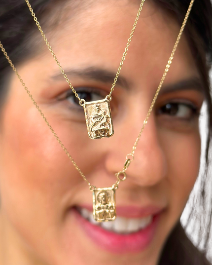 Escapulário Masculino em  Ouro Amarelo 18K