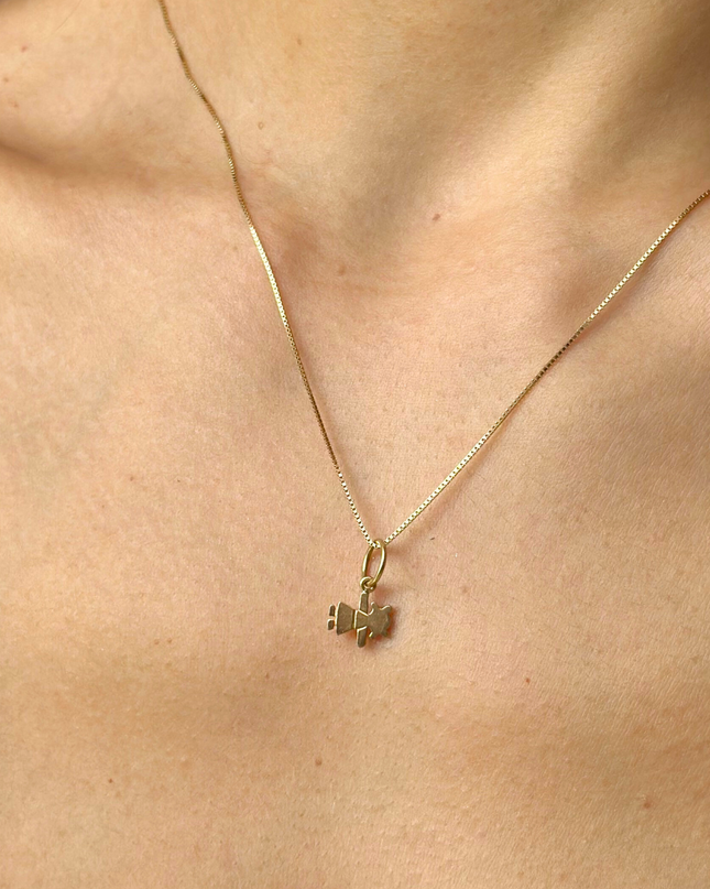 Pingente Menina em Ouro  Amarelo 18K