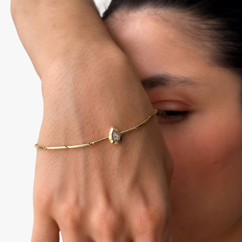 Pulseira Gota em Ouro Amarelo 18K com Diamantes