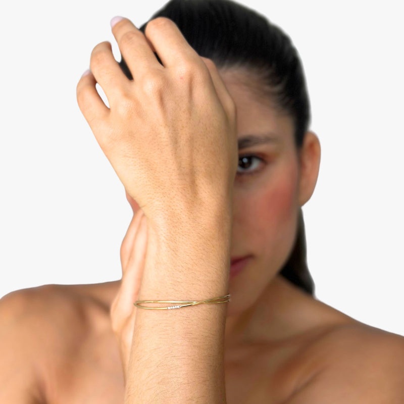 Bracelete com Diamantes central